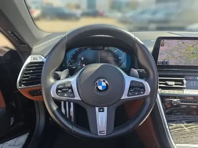 BMW 840
