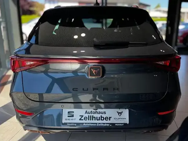 CUPRA Leon