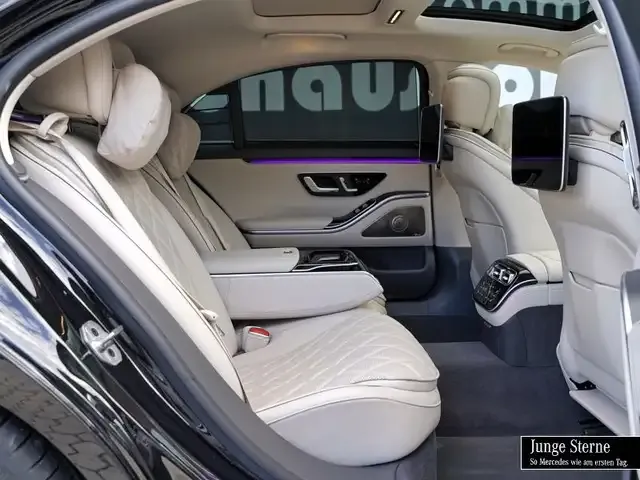 Mercedes-Benz S 400