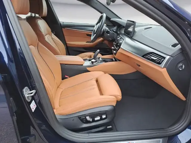 BMW 545