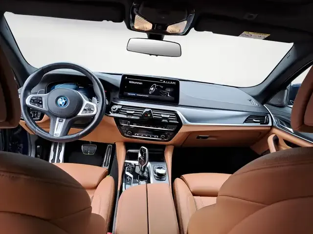 BMW 545