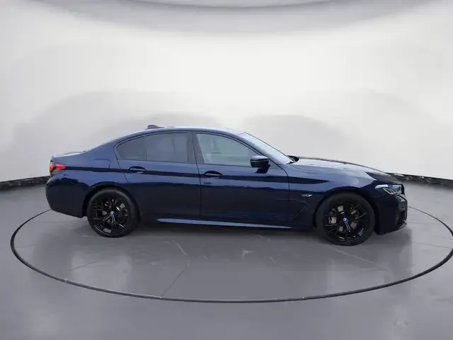 BMW 545