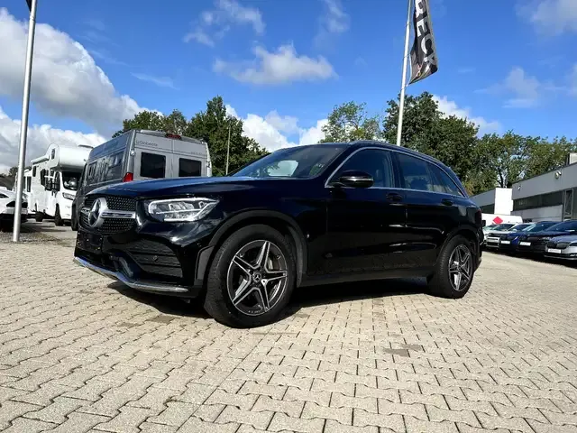 Mercedes-Benz GLC 220