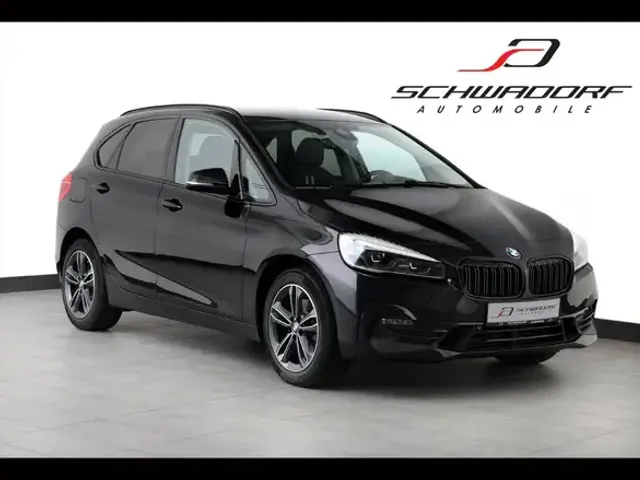 BMW 218
