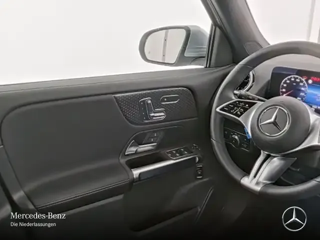 Mercedes-Benz GLB 250