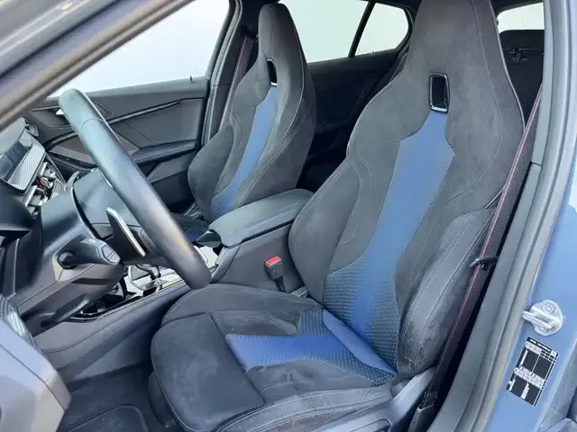 BMW 128