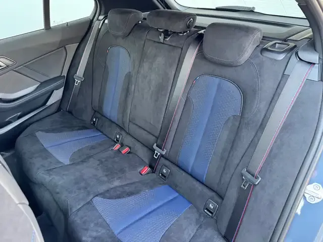 BMW 128