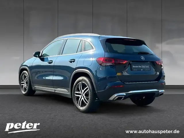 Mercedes-Benz GLA 250