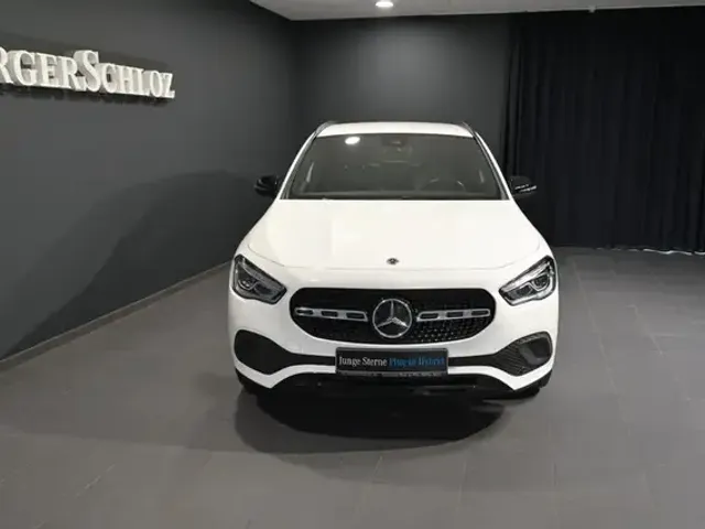 Mercedes-Benz GLA 250