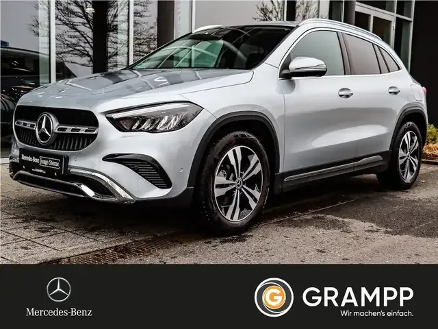 Mercedes-Benz GLA 180