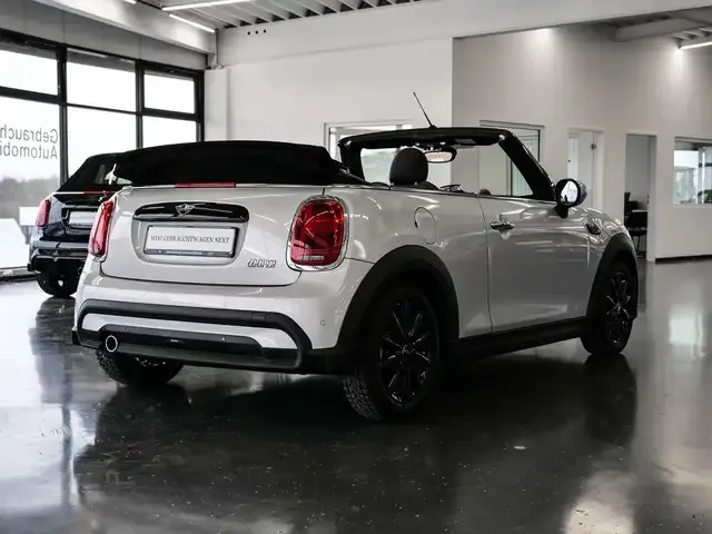 MINI Cooper Cabrio