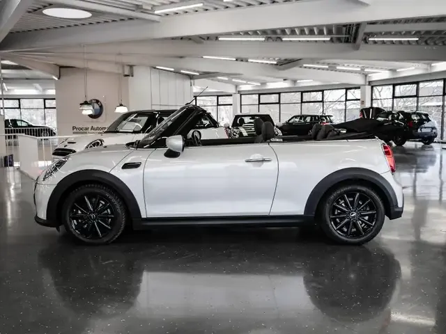 MINI Cooper Cabrio