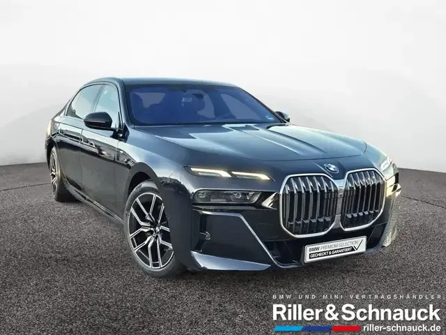 BMW 740