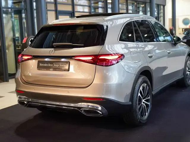 Mercedes-Benz GLC 220