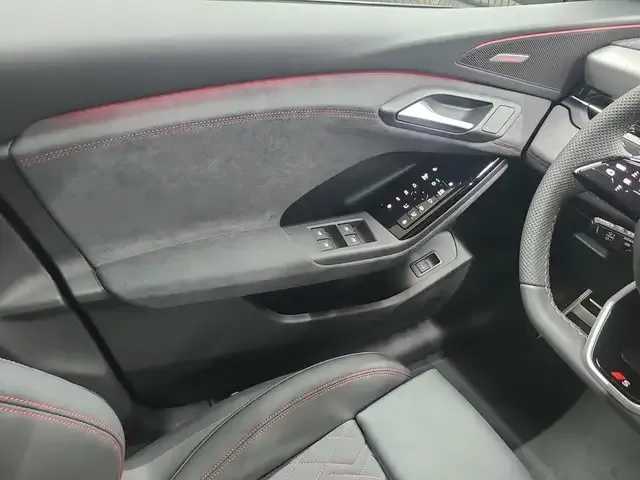 Audi SQ6