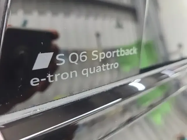 Audi SQ6