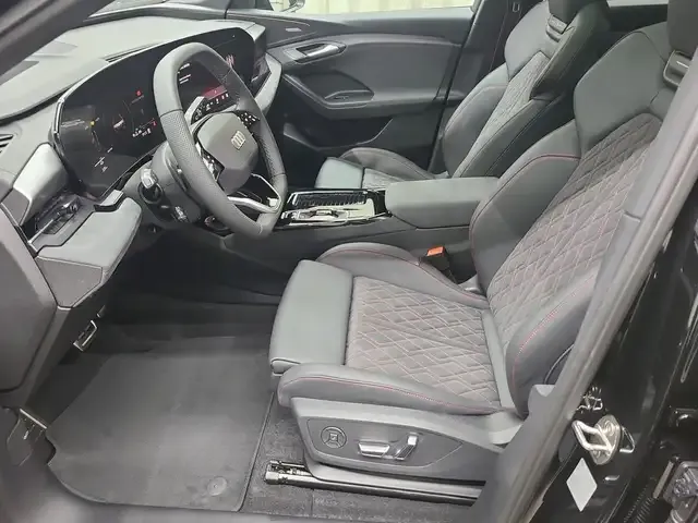 Audi SQ6