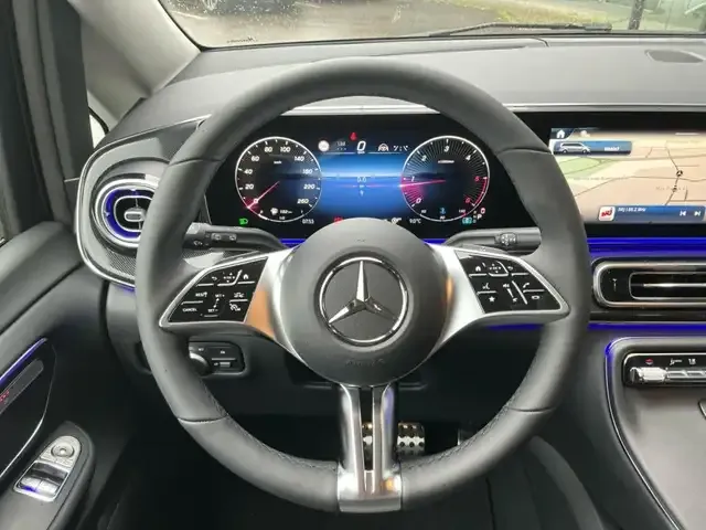Mercedes-Benz V 250