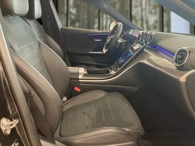 Mercedes-Benz C 220