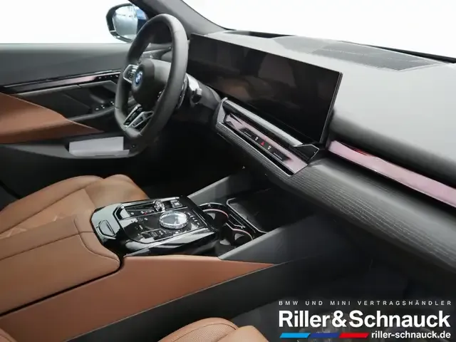 BMW 550