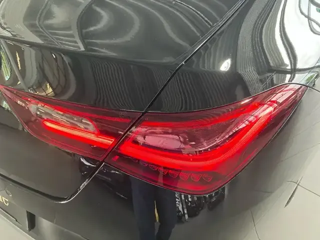 Mercedes-Benz CLA 180