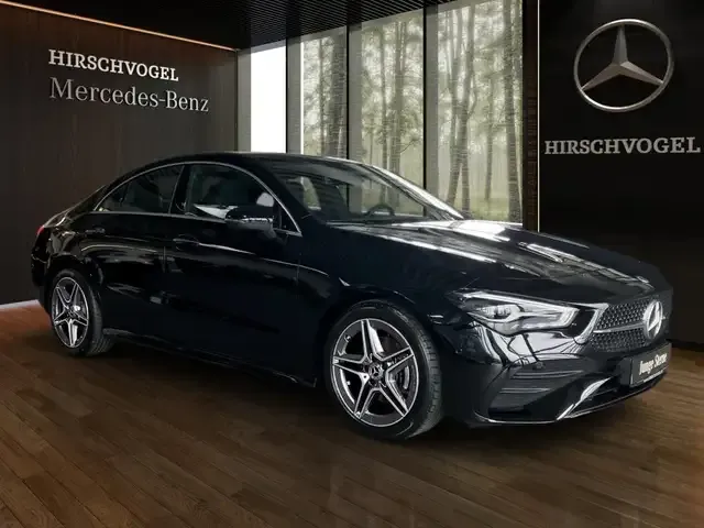 Mercedes-Benz CLA 180