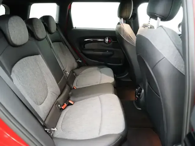 MINI Cooper S Clubman