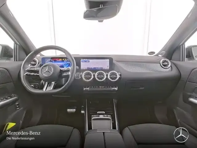 Mercedes-Benz EQA 300