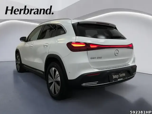 Mercedes-Benz EQA 250