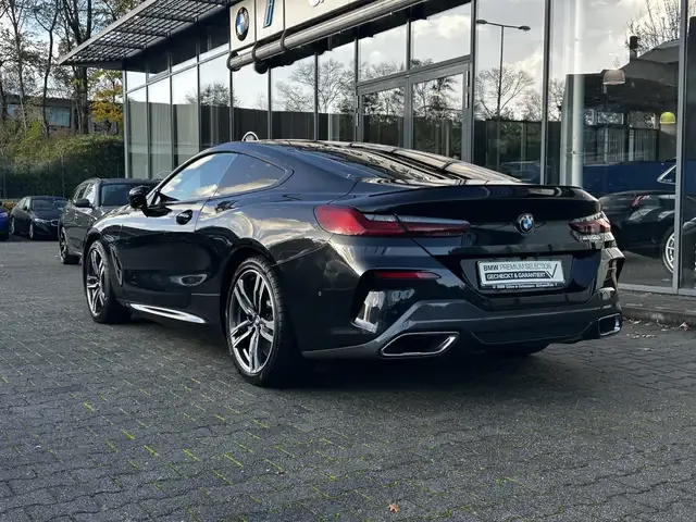 BMW M850