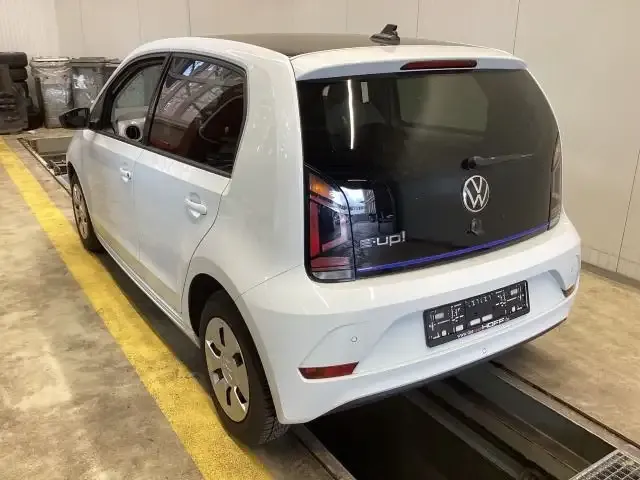 Volkswagen e-up!