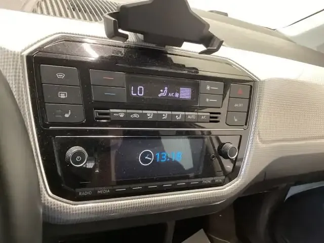 Volkswagen e-up!
