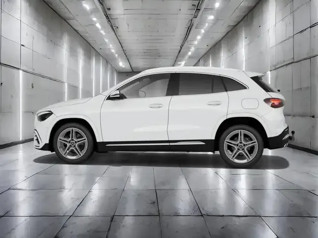 Mercedes-Benz GLA 220