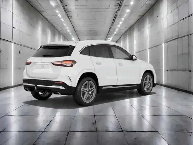 Mercedes-Benz GLA 220