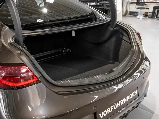 Mercedes-Benz CLE 200