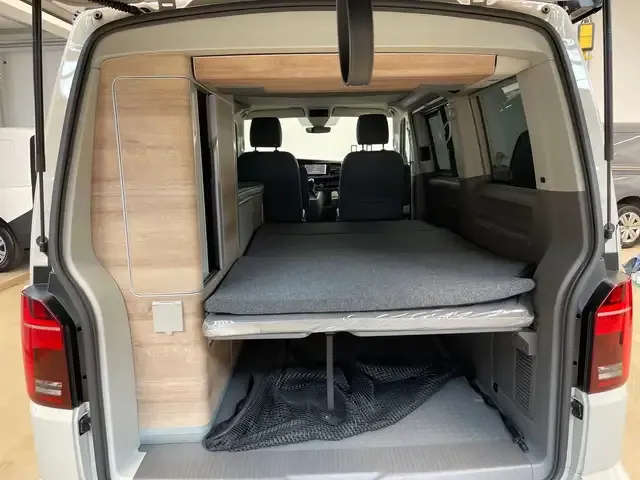 Volkswagen T6.1 California