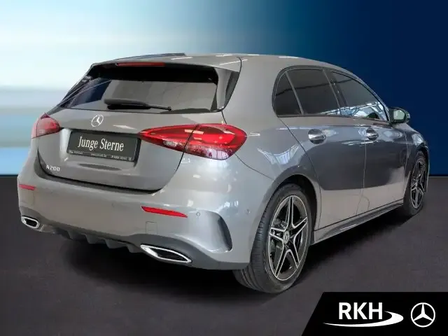 Mercedes-Benz A 200