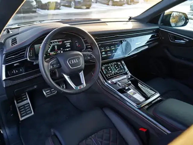Audi SQ8