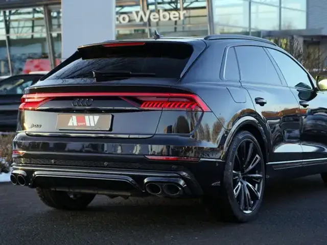 Audi SQ8