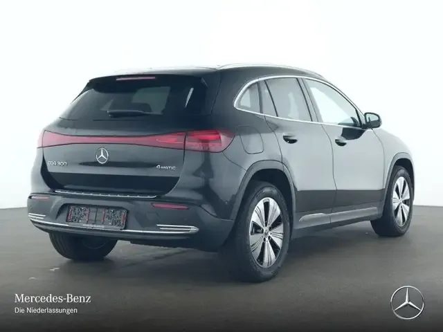 Mercedes-Benz EQA 300