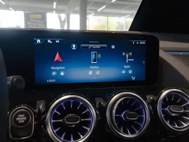 Mercedes-Benz GLA 250