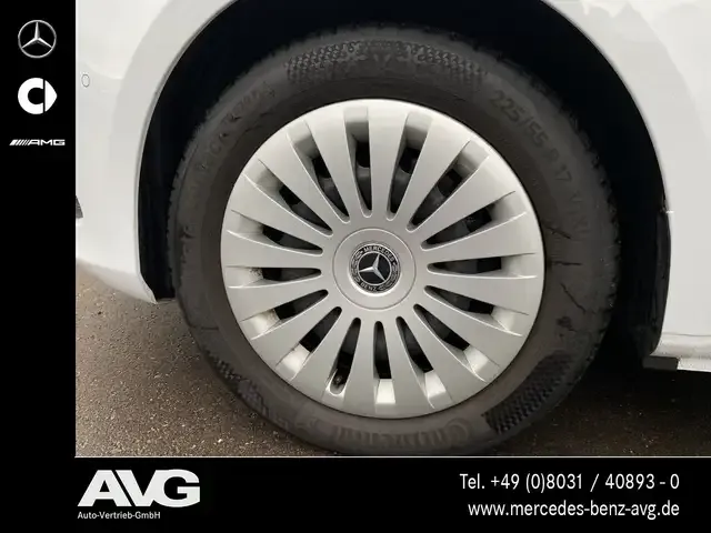 Mercedes-Benz V 250