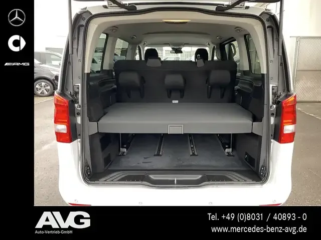 Mercedes-Benz V 250