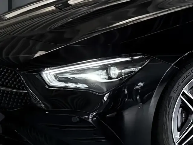 Mercedes-Benz CLA 180