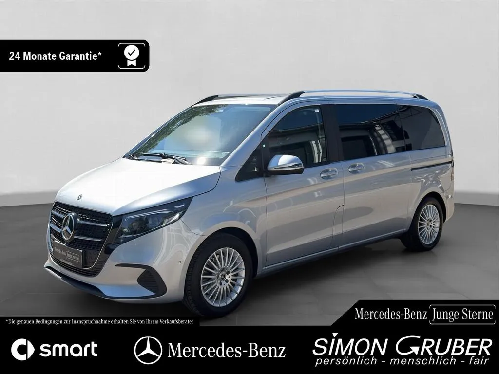 Mercedes-Benz V 250