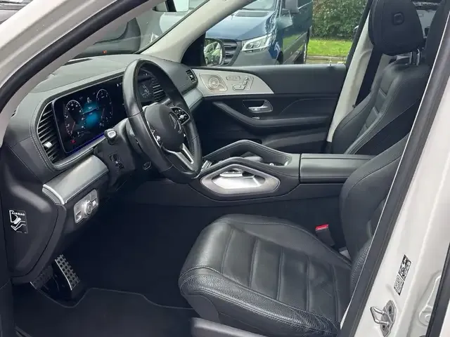 Mercedes-Benz GLS 400