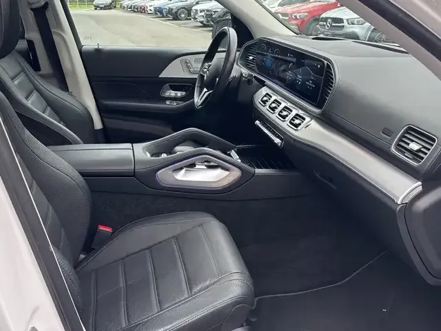 Mercedes-Benz GLS 400