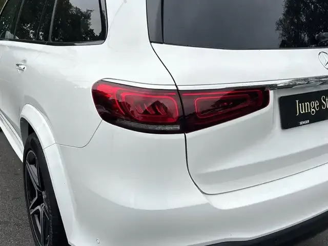 Mercedes-Benz GLS 400