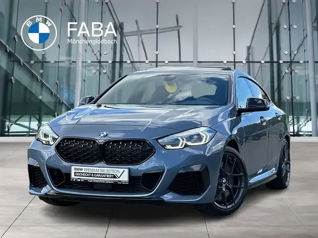 BMW 235