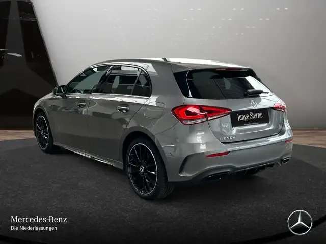 Mercedes-Benz A 250